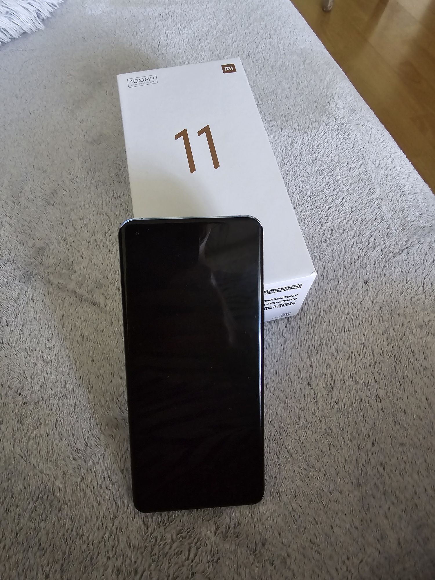 Б/у телефон Xiaomi  mi 11