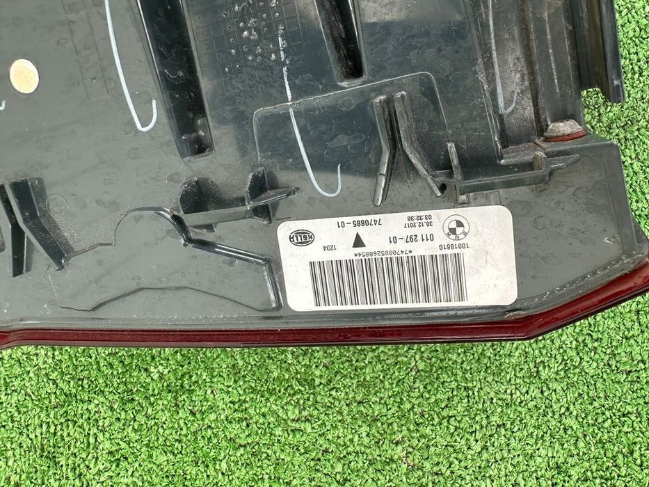 lampa tył tylna lewa w błotnik bmw x5 f15 led