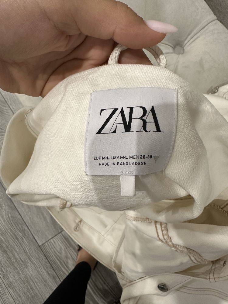 Куртка Zara , джинсова куртка, Зара