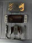 Konsola Nintendo Switch V2 Monster Hunter Rise edition + etui