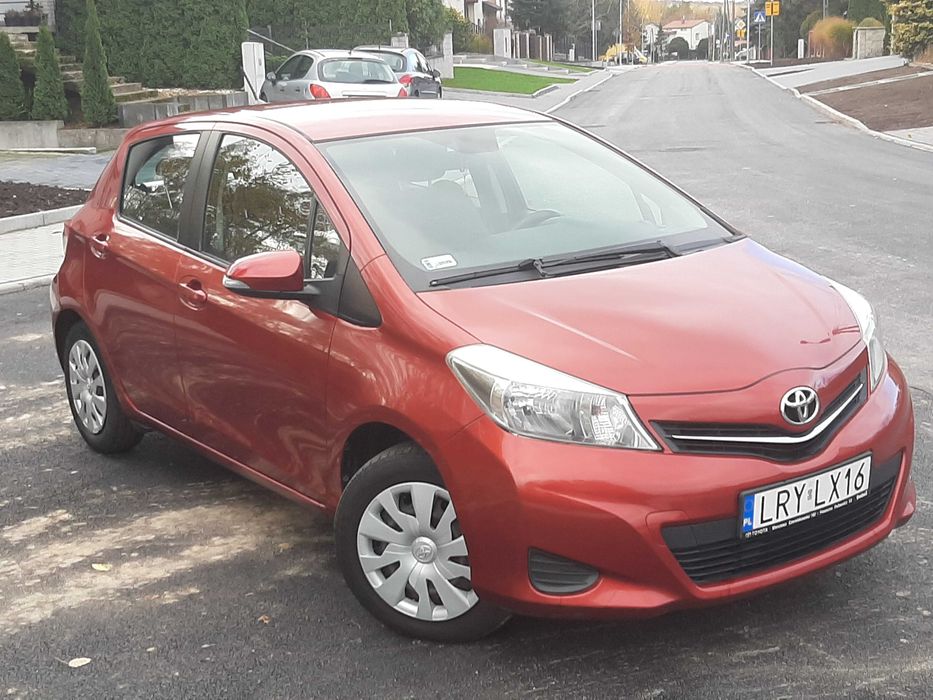 Sprzedam TOYOTA YARIS 2012