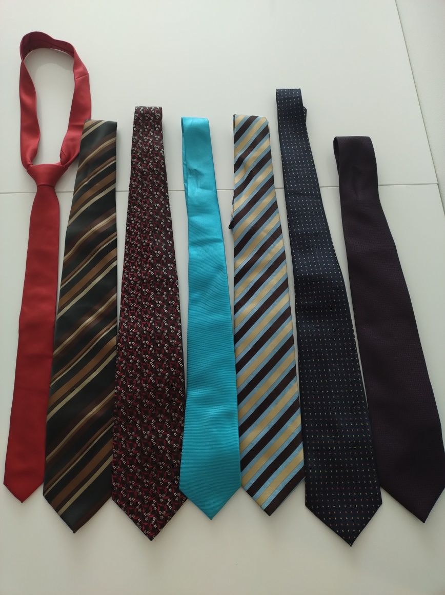 Krawat, zestaw krawatów