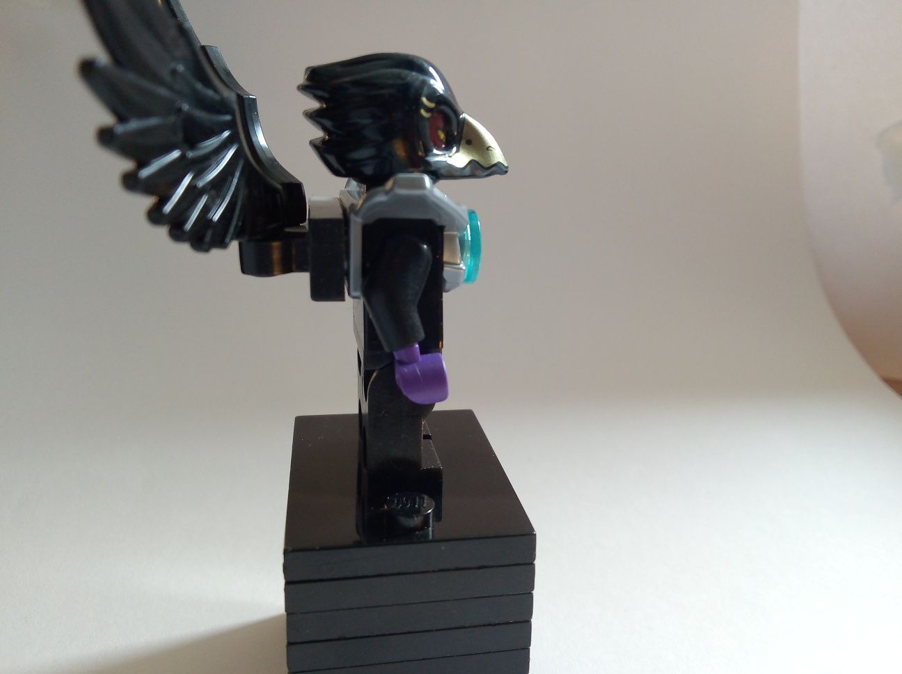 Lego minifigure - zła postać z serialu lego