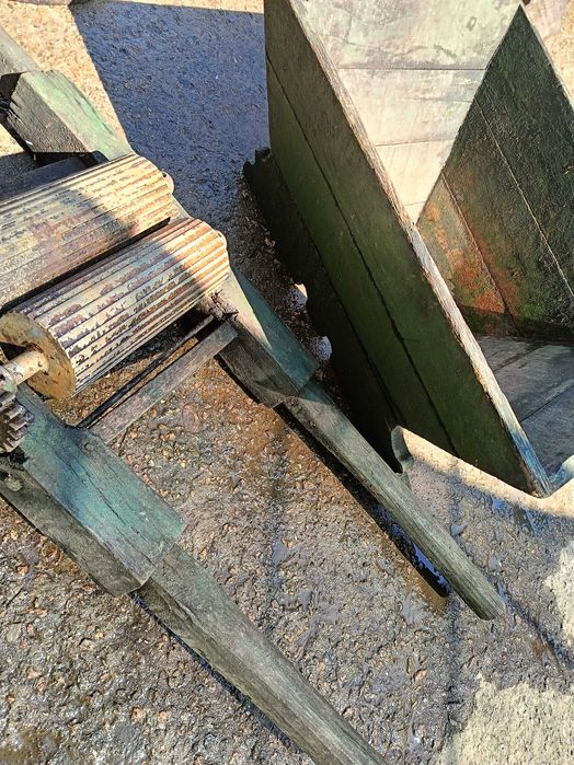 Дробилка для винограду