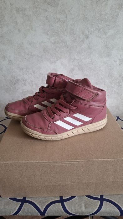 Кроссовки теплые 32р даром