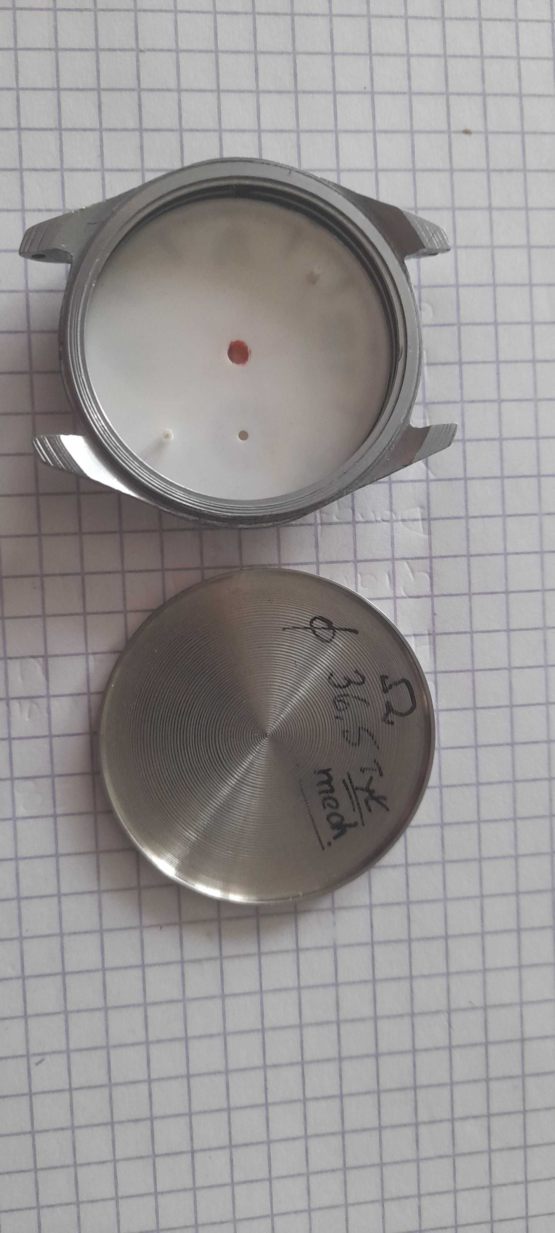 koperta do zegarek pasówka z tarczą molnia