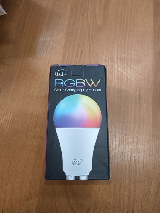 Żarówka LED iLC RGBW