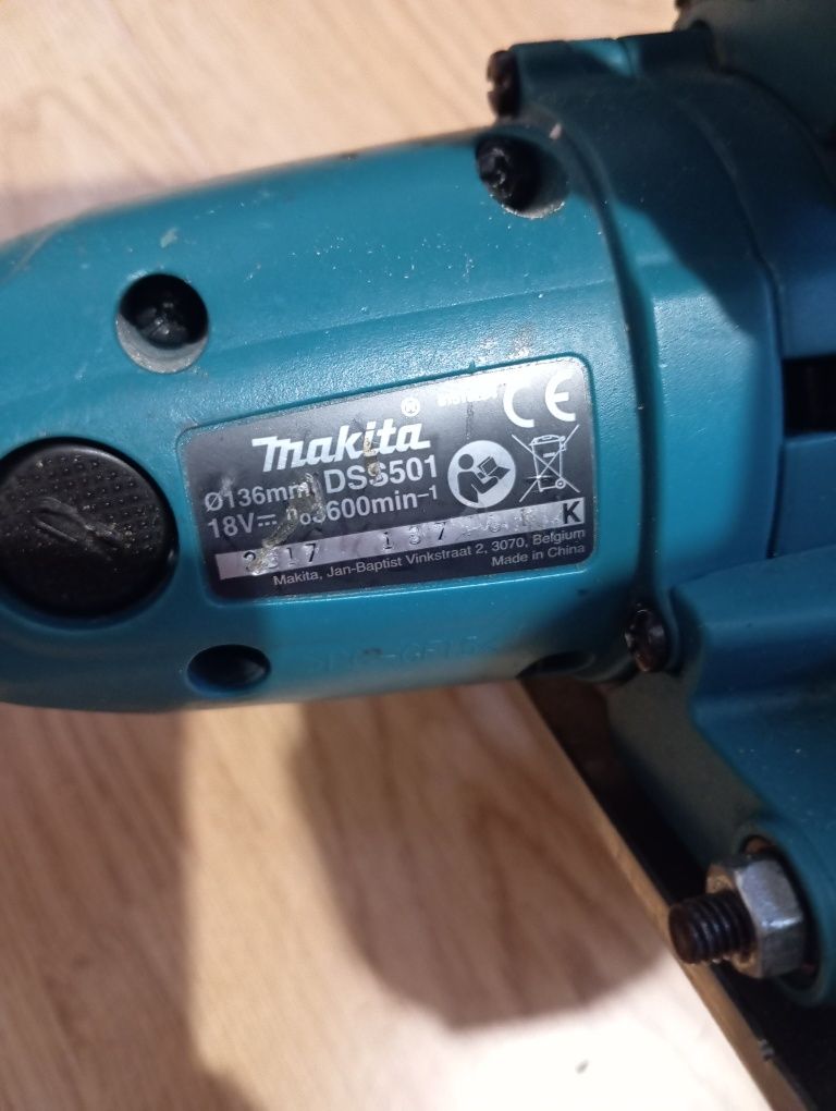 Makita dss501 18 v