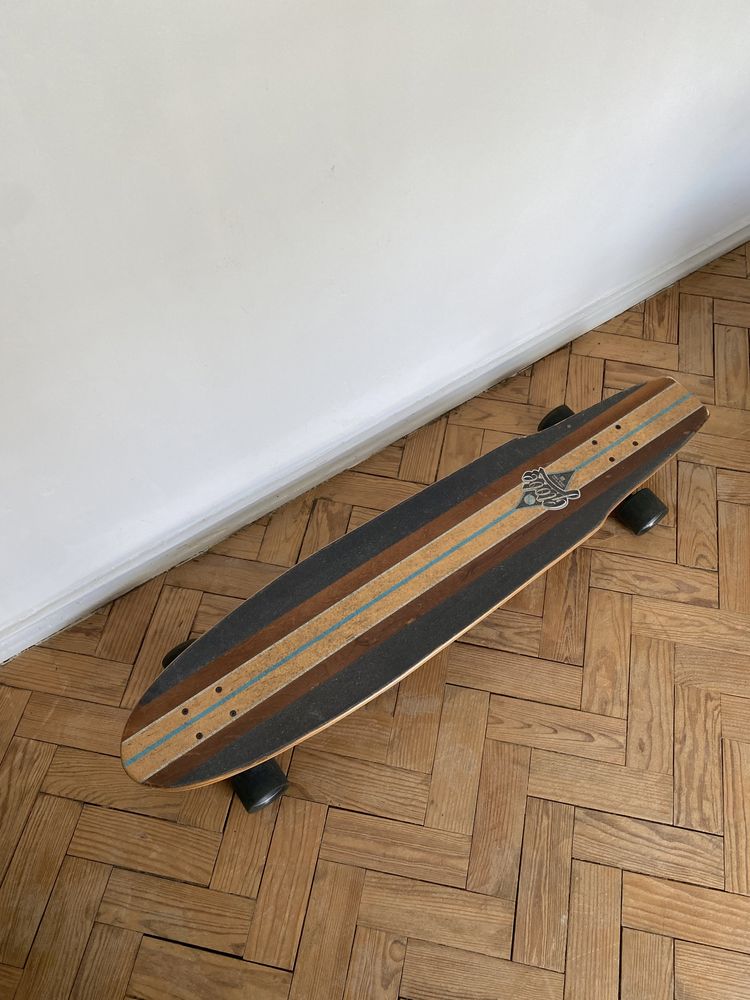 Longboard skate Globe