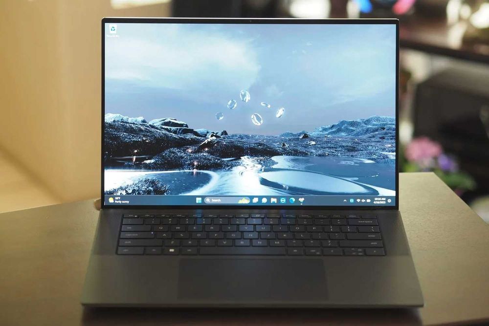 DELL XPS I7 13 geraçao 4,9GHZ 64GB MEMORIA  SSD M2 512gb  2 graficas