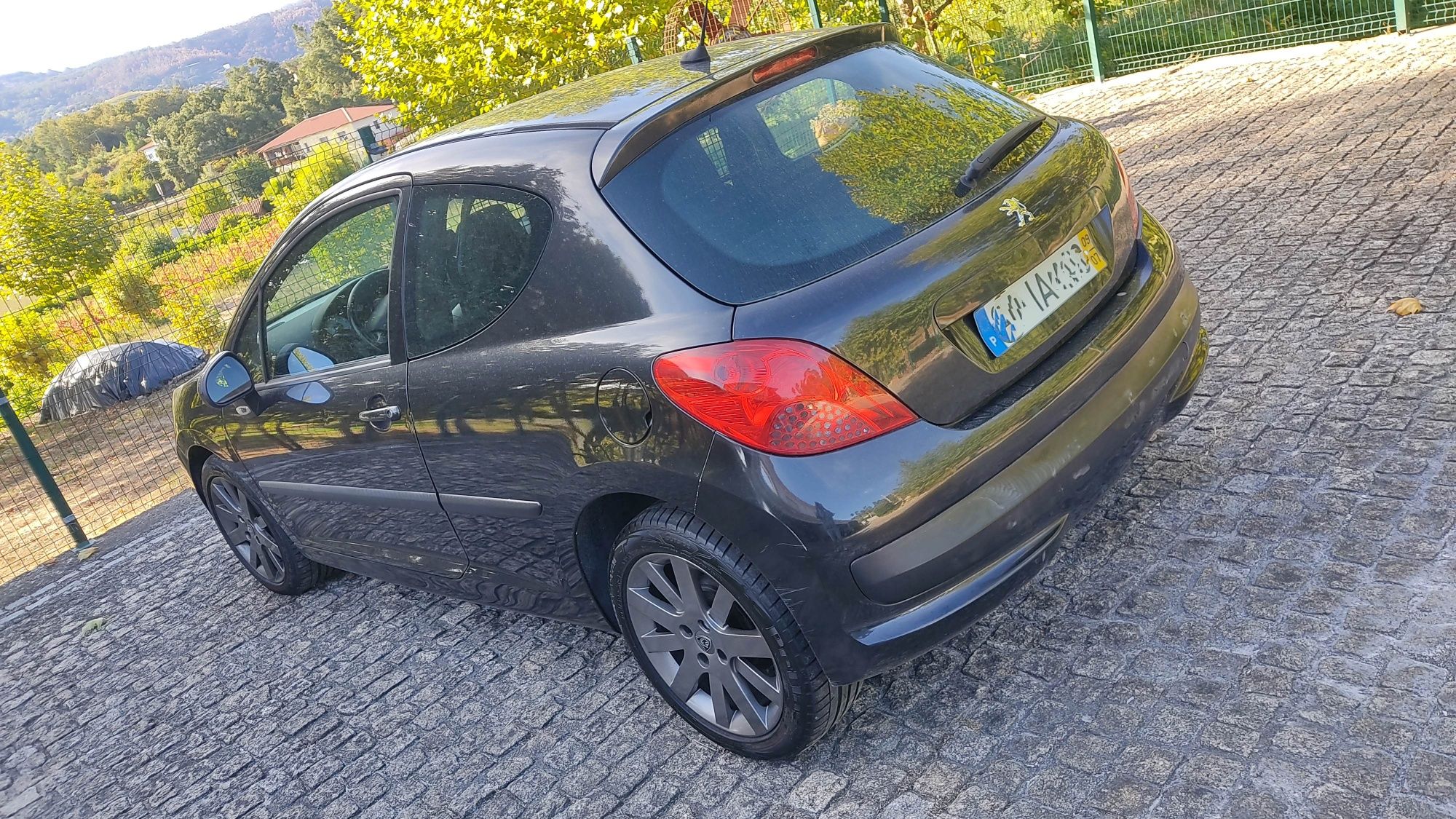 Peugeot 207 comercial 2 lugares - único