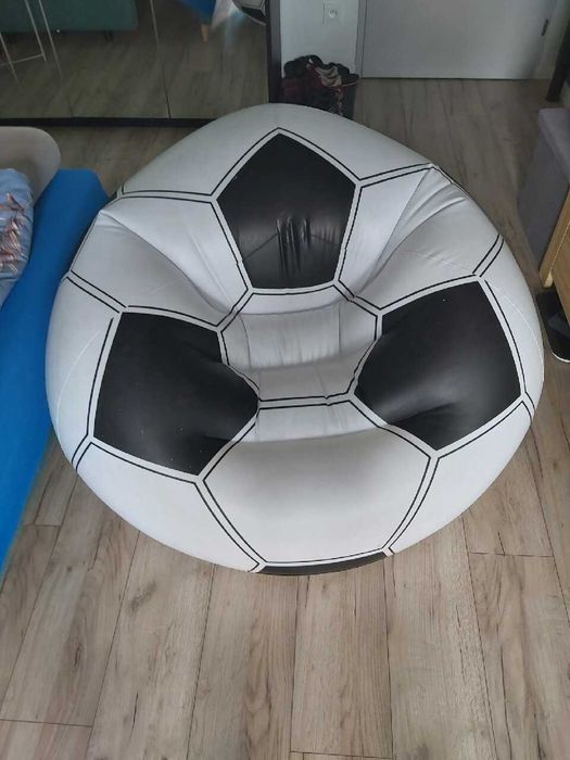 Dmuchana pilka ogrodowa/pufa duza