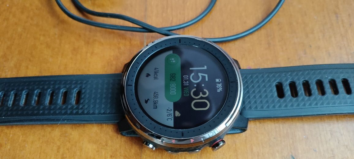 Часы Amazfit Stratos 3 компас