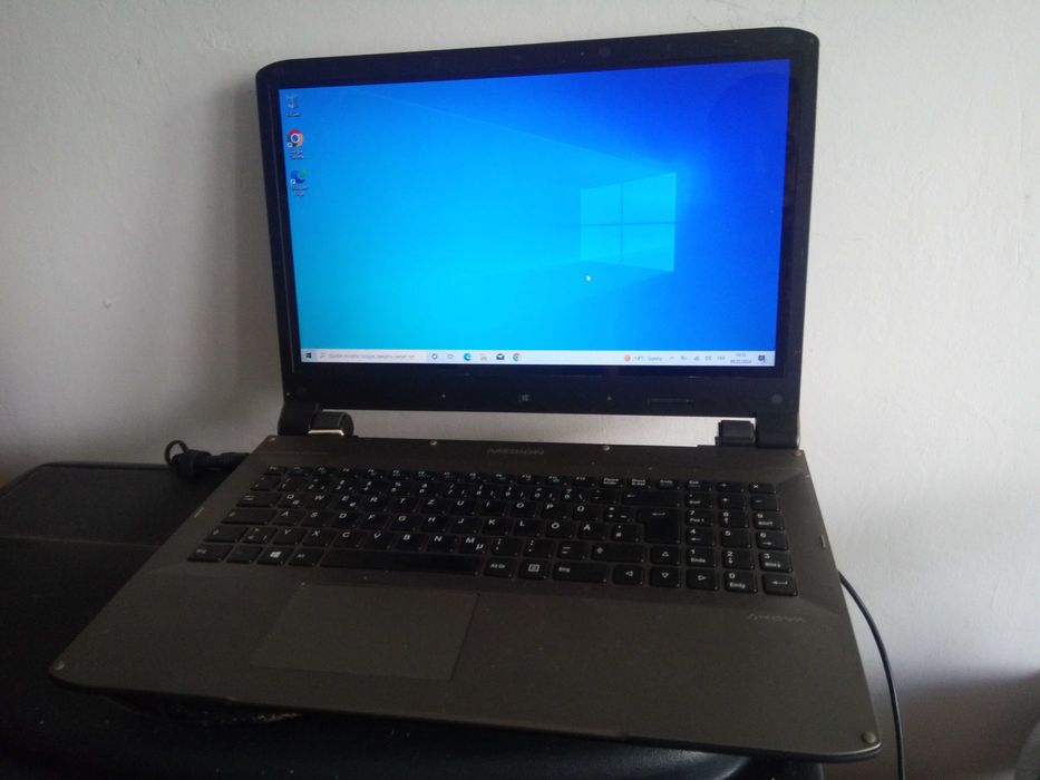 Ноутбук Medion S6212T  Intel i3-4010U