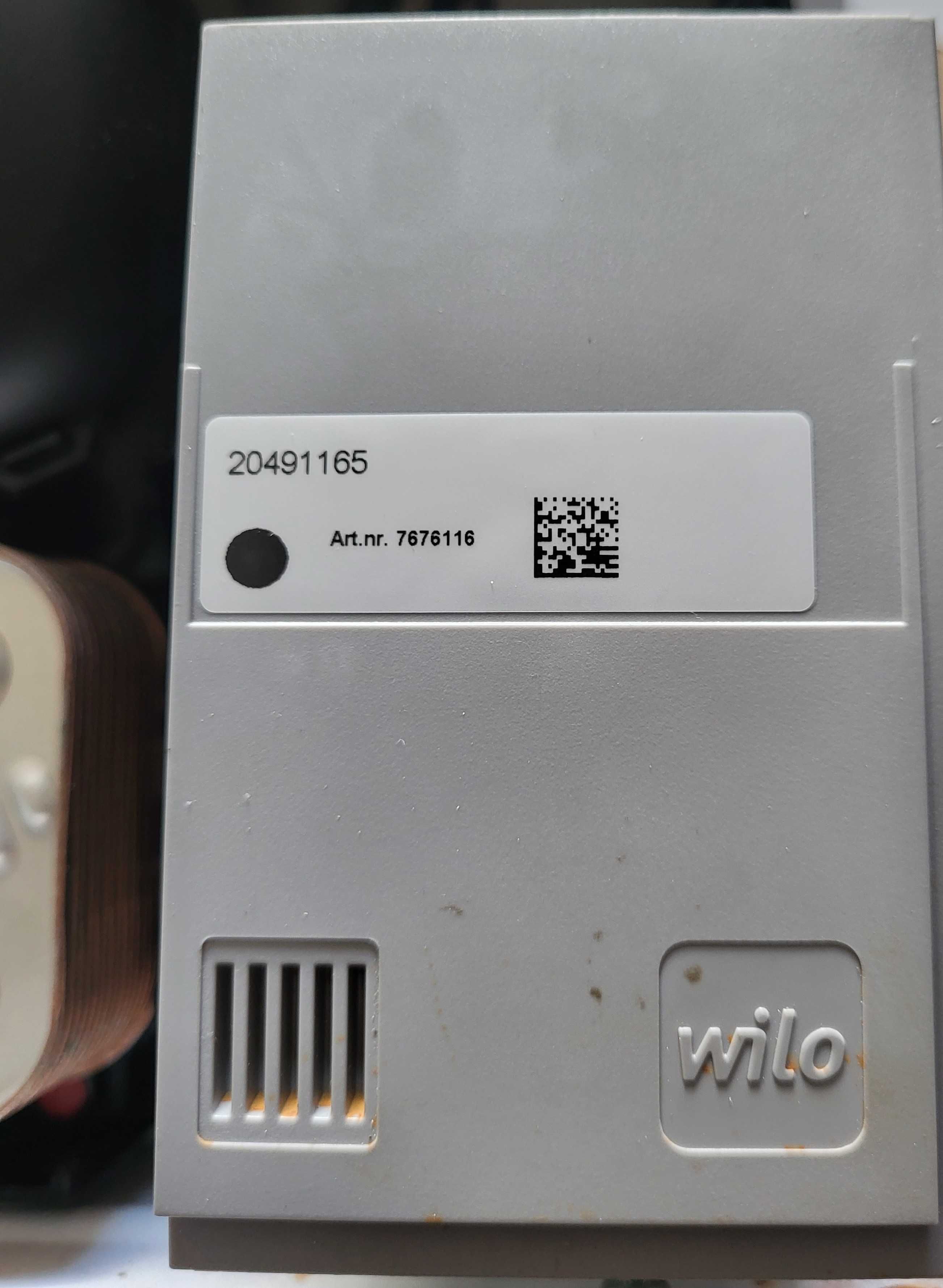 Pompy Wilo Grundfos różnej mocy, do pieca i instalacji