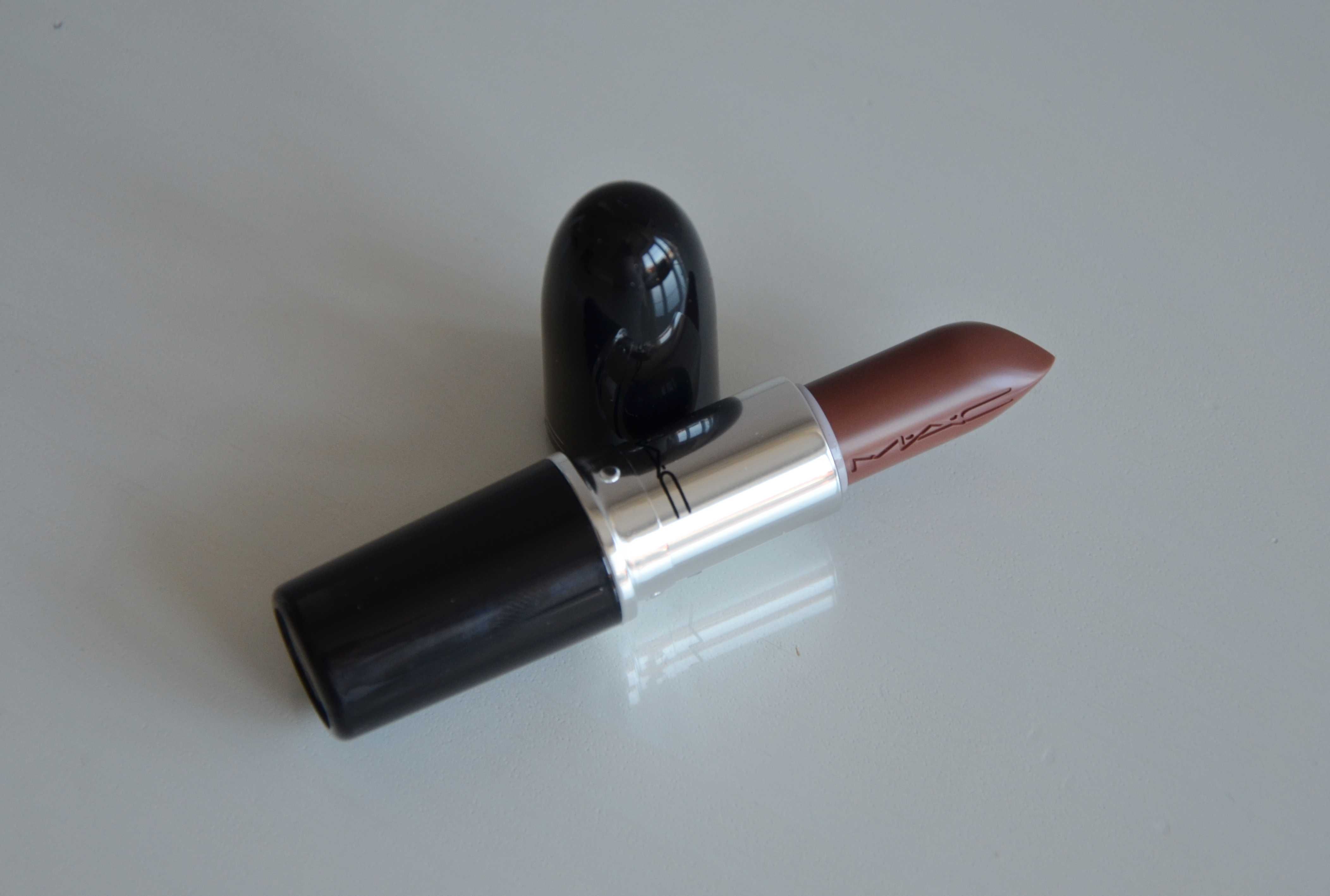 Mac 570 Signature Move pomadka nude ORYGINAŁ