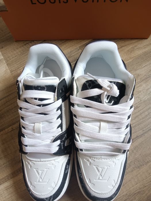 Tênis Louis Vuitton