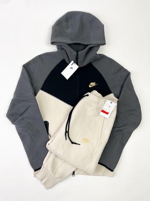 Оригінал! Костюм Nike Tech Fleece чорно-молочний (S) / Новий з бірками