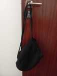 Mochila preta de crochet