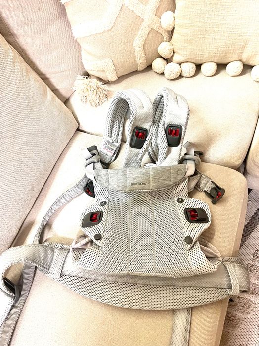 Nosidełko Babybjorn Harmony 3D Mesh, kolor srebrny