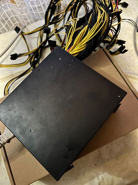 Блок Живлення JULONG FENGBAO LX1800W