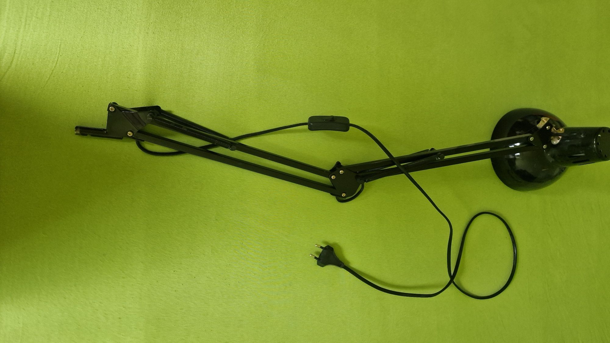 4 Lampy biurkowe w bardzo dobrym stanie