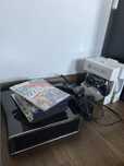 XBOX 360 з 6 іграми та 3 джойстиками