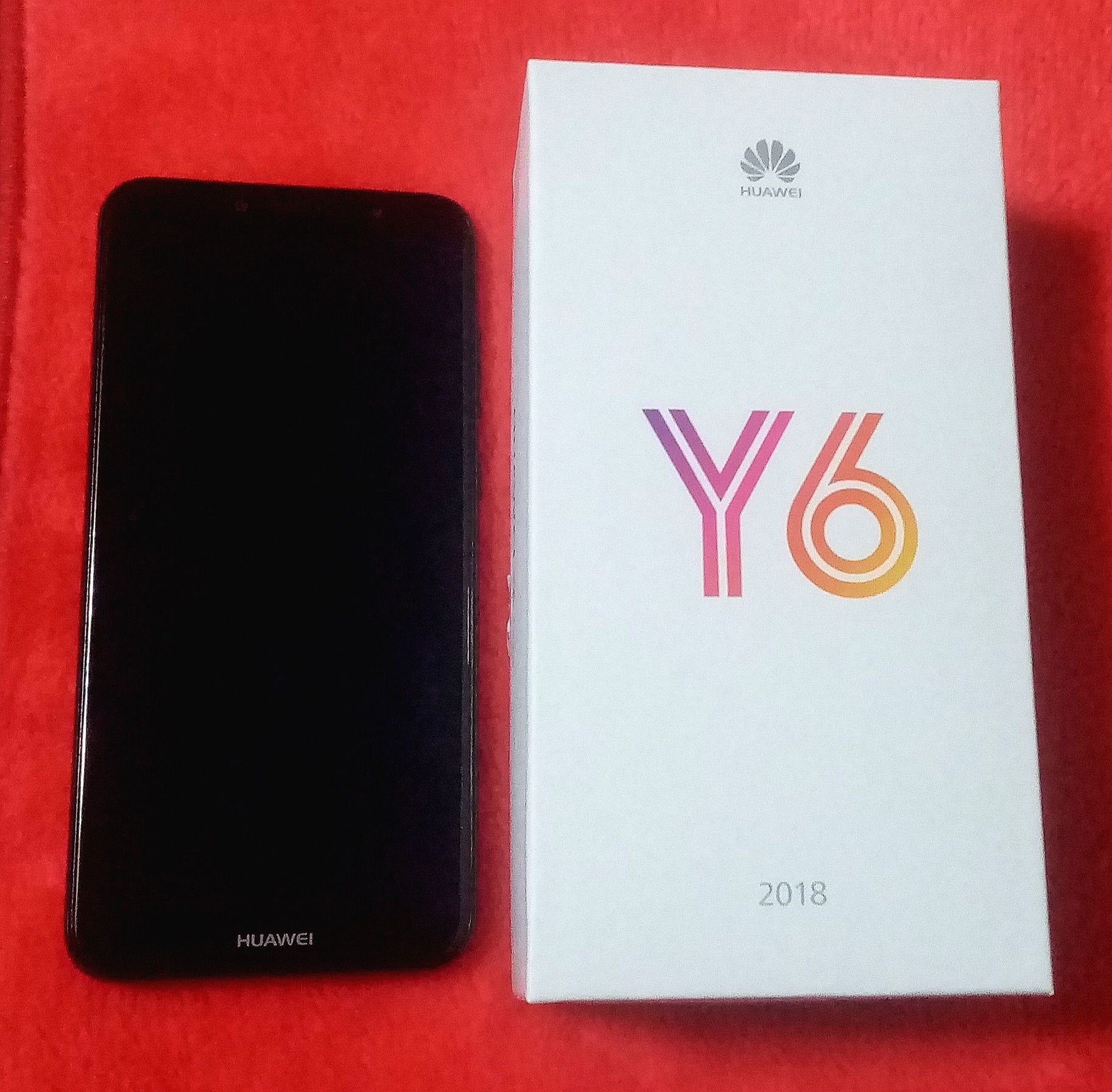 Мобіний телефон HUAWEI Y6