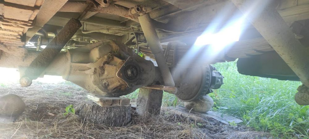 Задний міст хаз 3230 , зил бичок