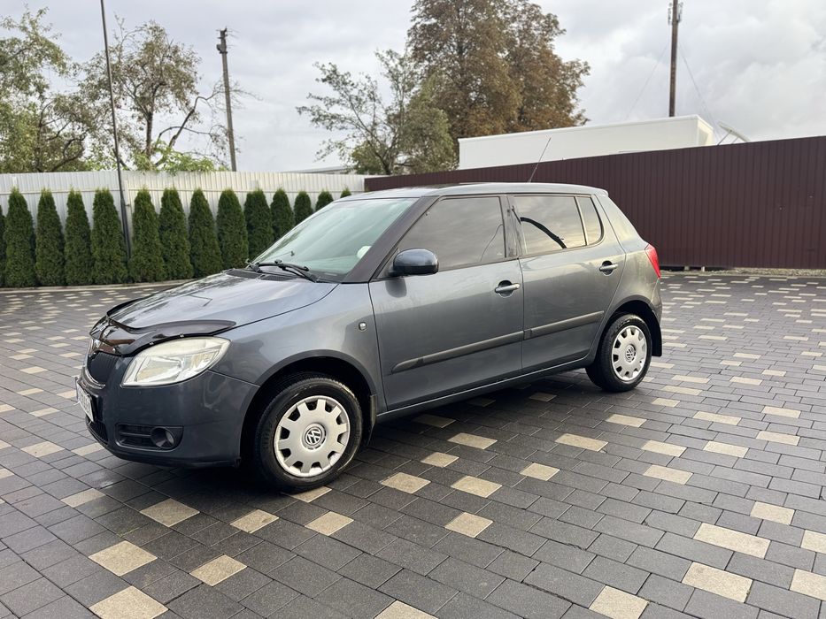 Skoda Fabia II покоління