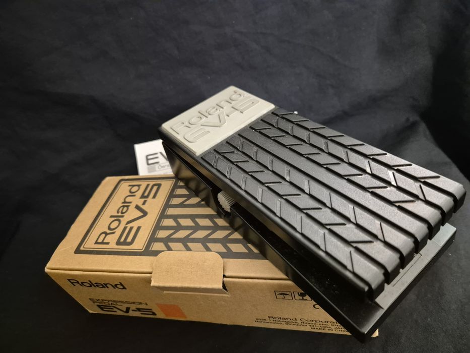 Roland EV-5 Expression pedal