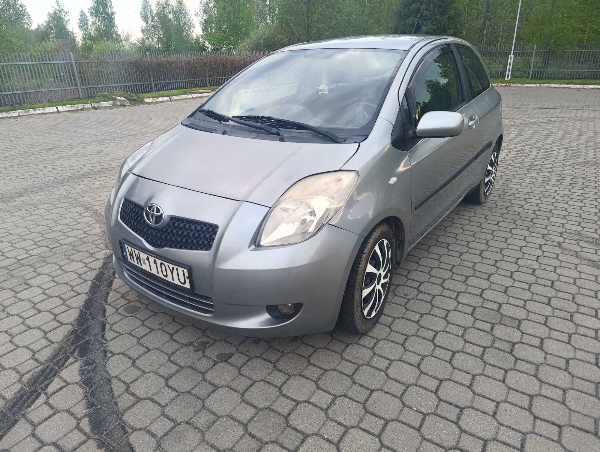 Toyota Yaris 1.4d klimatyzacja