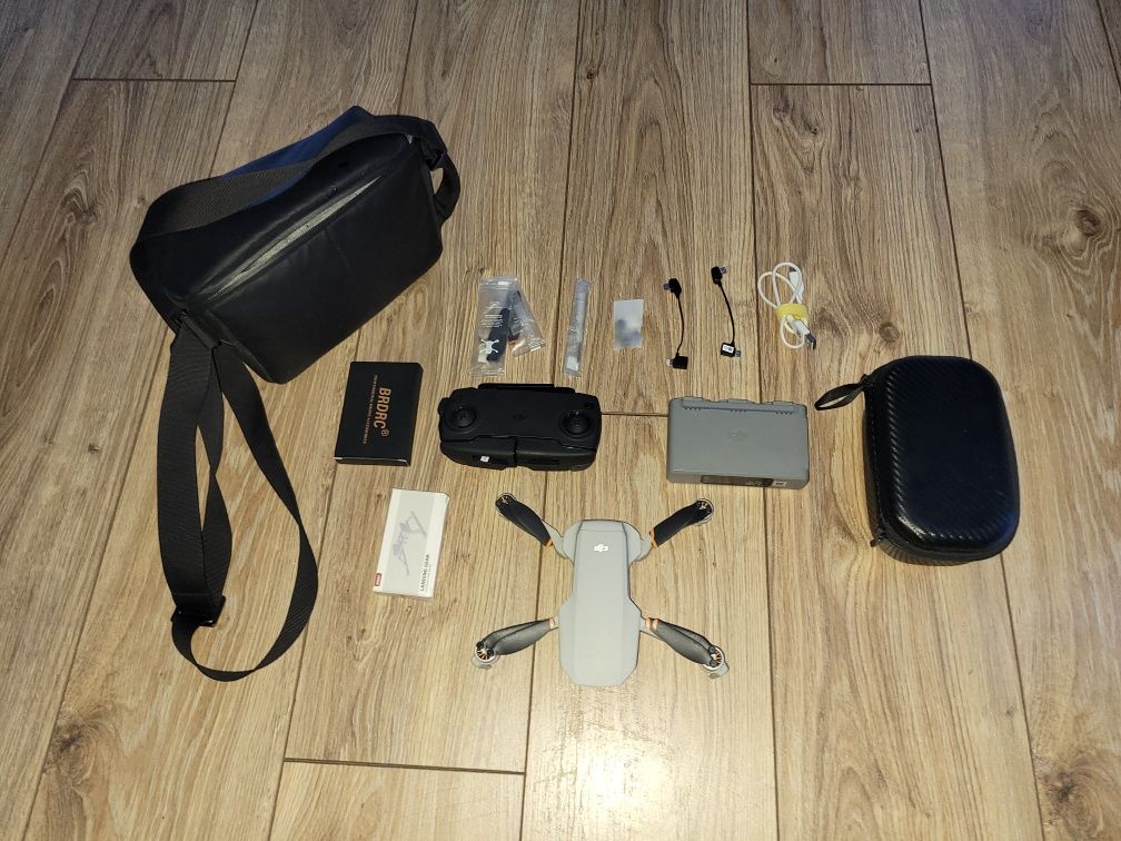 Dron dji mini SE more fly combo