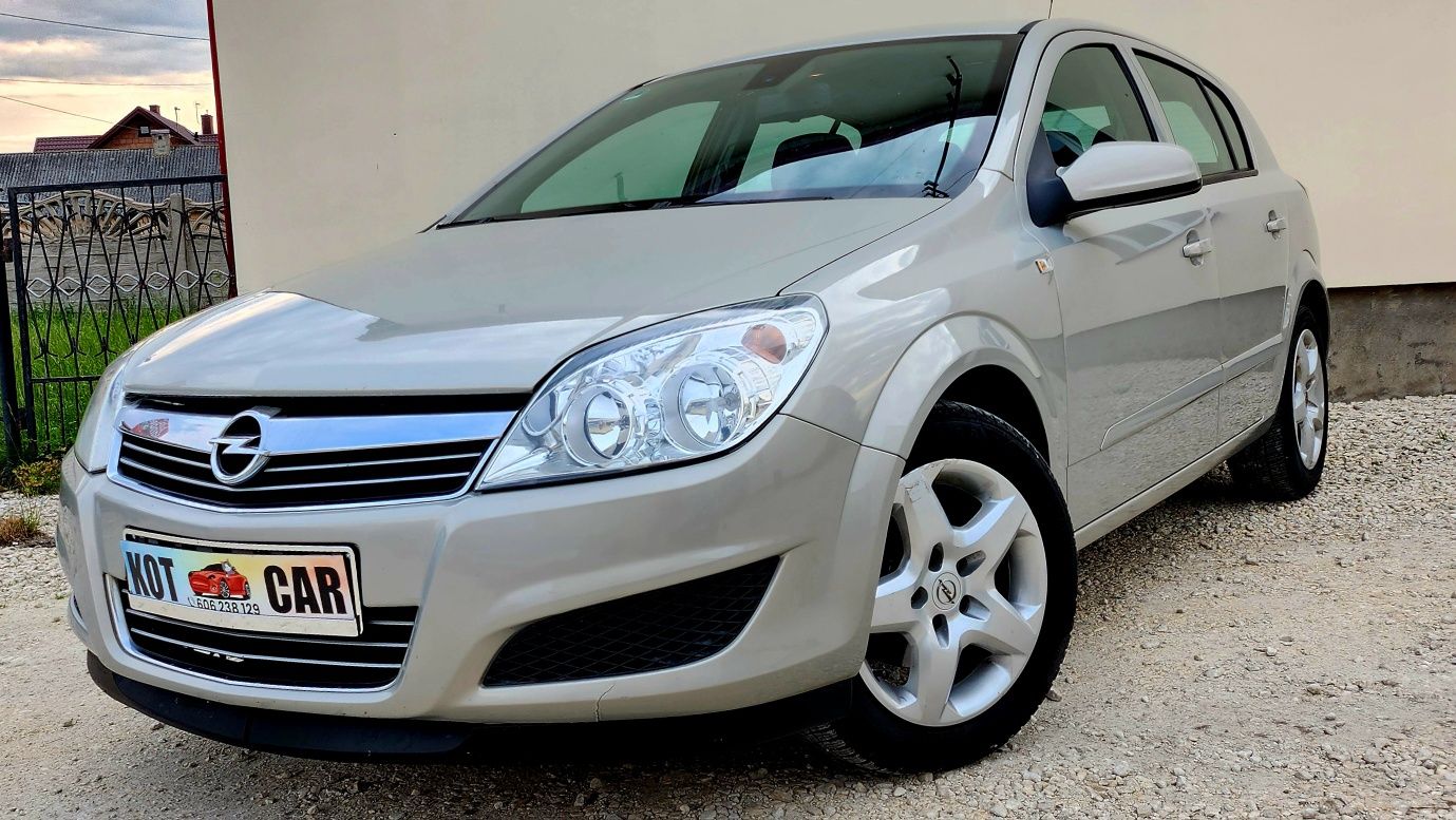 Opel Astra H  2008 r 149000 przebiegu
