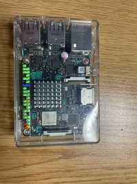 Microcomputador ASUS tinker board