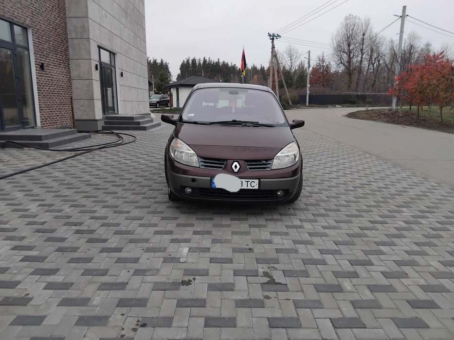 Renault Scenic 1.9 диз. 2003 г.в. На полном ходу