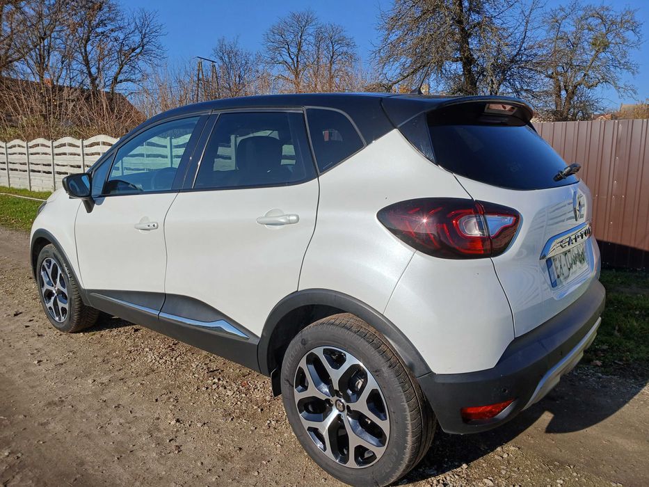 Renault Captur lift 2018r automat nawigacja full led czujniki 99tys km