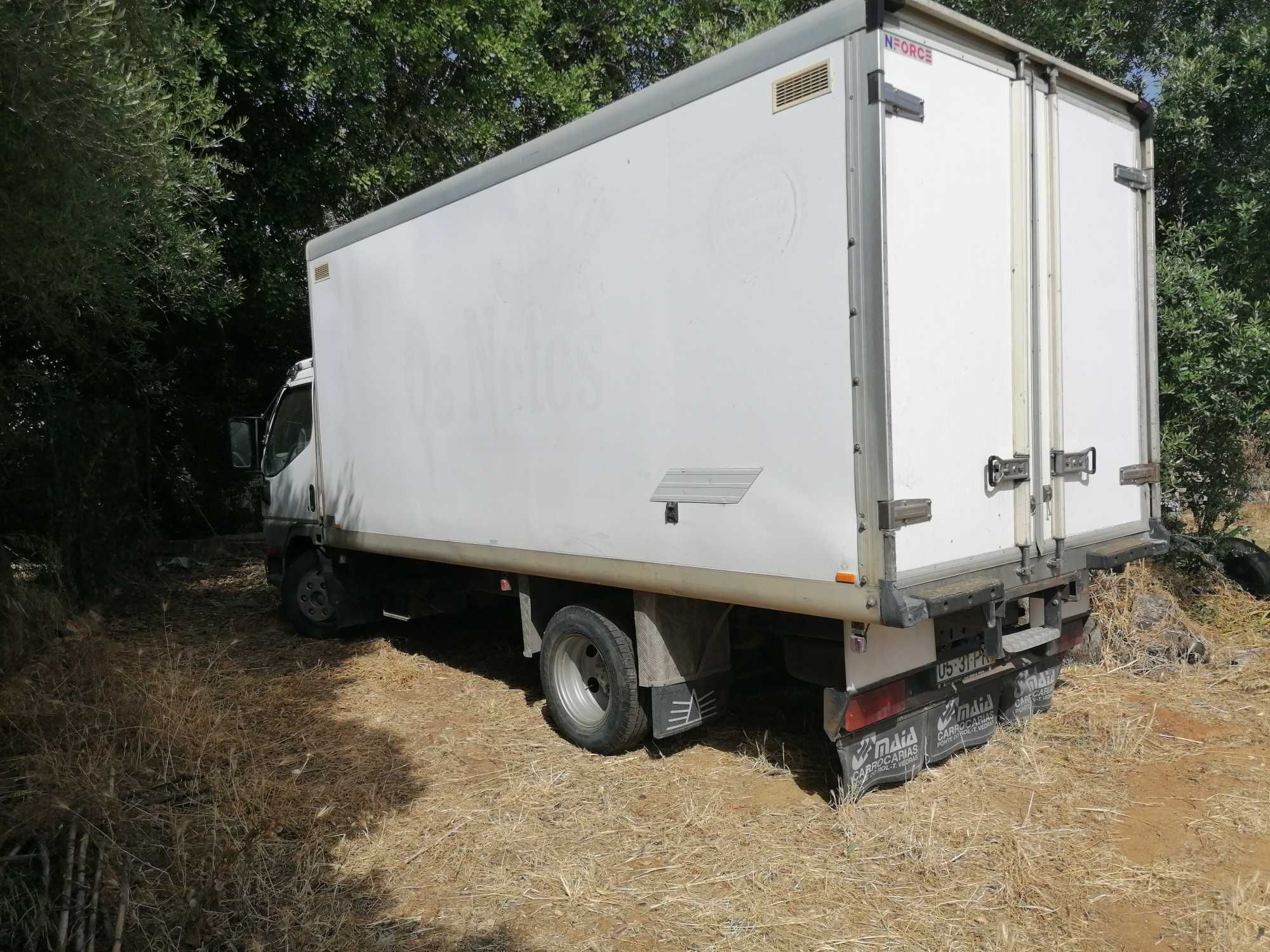 Mitsubishi Canter 649 3.9cc