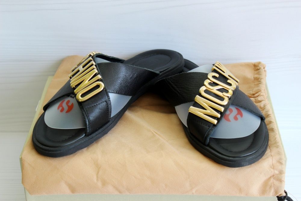 Шлепки, шлепанцы Moschino. Италия. Р-ры 40,41,42,43,44 ferragamo