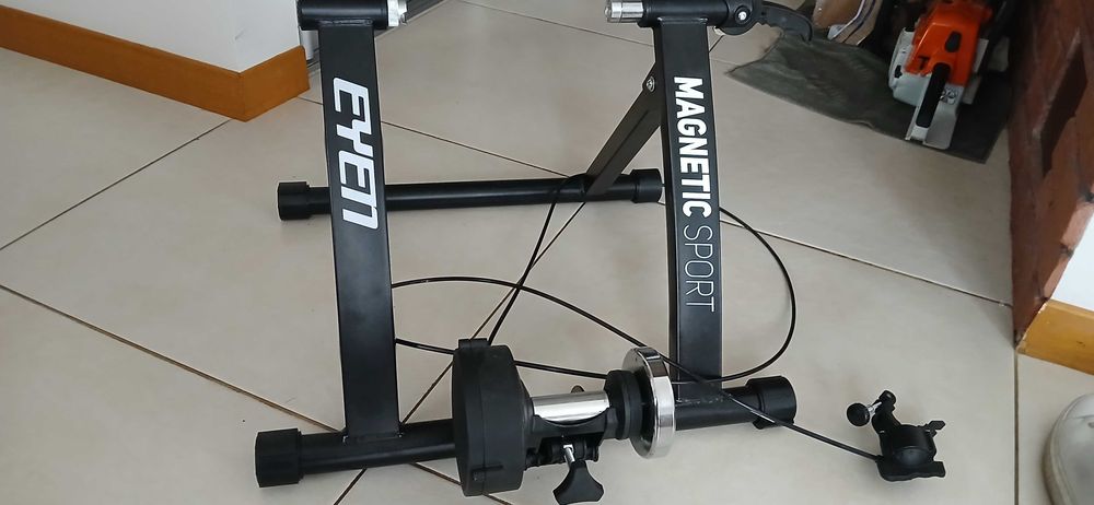 Trenażer rowerowy Eyen Magnetic Sport