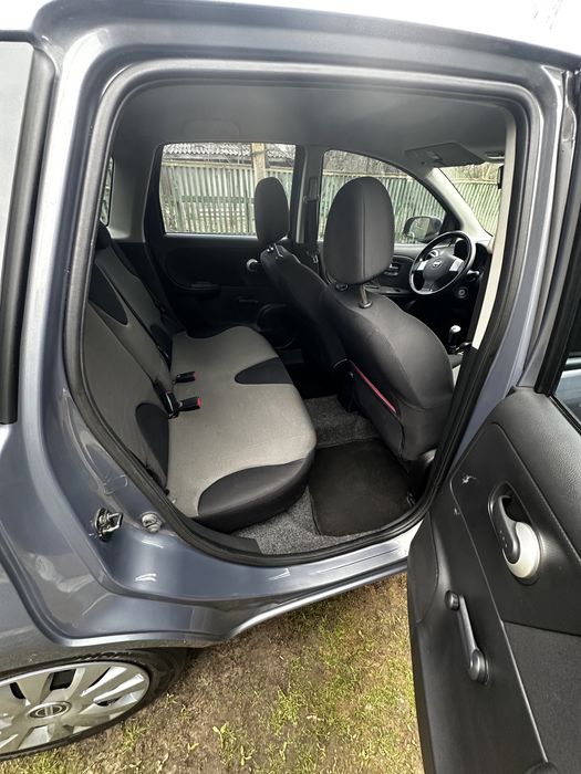 Nissan Note 2011 року