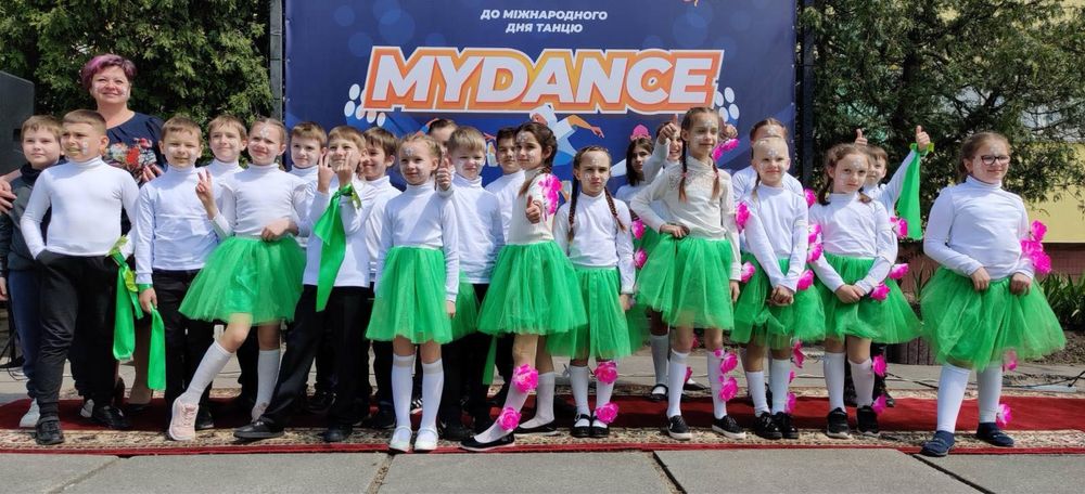 Фатиновые юбки зелёного цвета 20 шт. Пачки