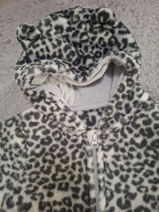 Kombinezon jesienny rozmiar 68/74 hm