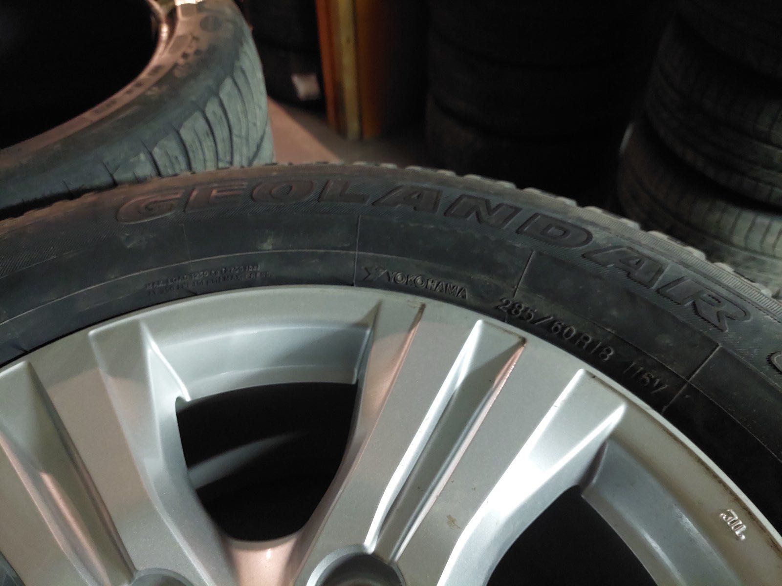 Диски с резиной Yokohama для  Lexus  285/60 r18