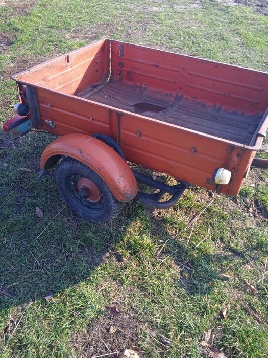 Продам прицеп  до мотоблока чи авто.