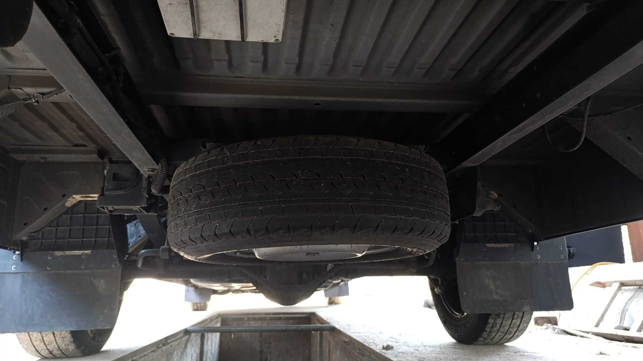 IVECO 35S18 Furgon