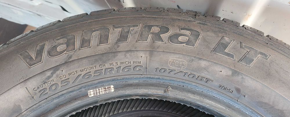 HANKOOK VANTRA LT 205/65R16 C Trafic Vivaro Transporter T5