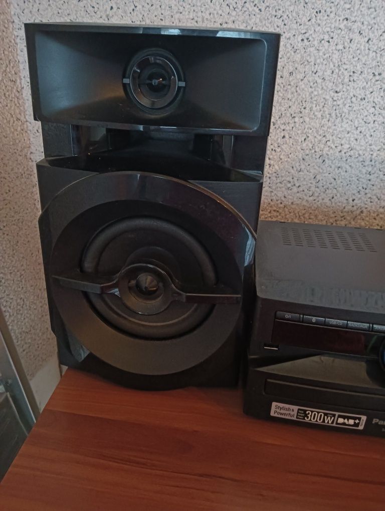 Wieża Panasonic SA-UX 102