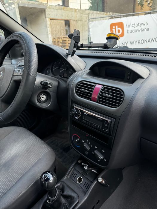 Sprzedam Opel Corsa 2003 na części