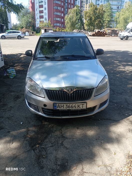 Шкода фабія 2013